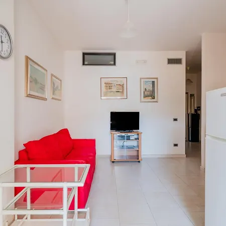 Apartment Appartamentino Vicino Al Mare